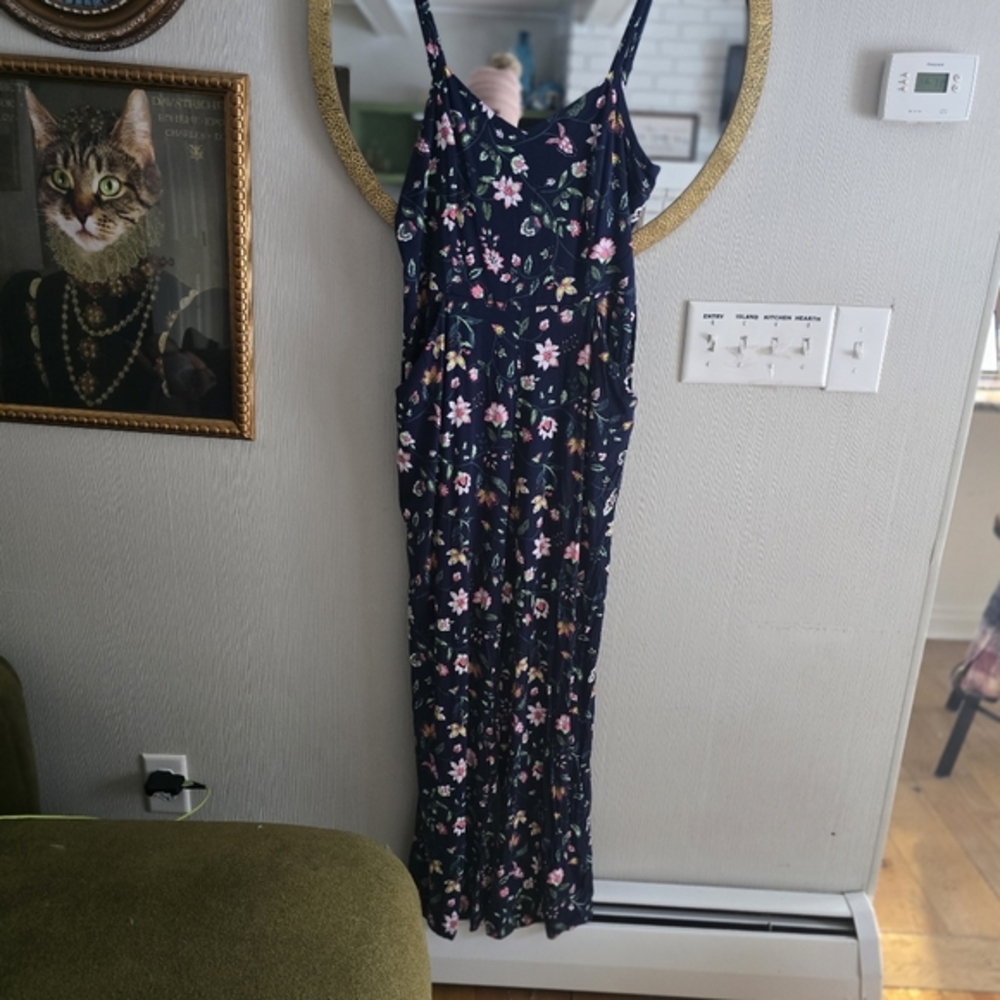 Market & Spruce navy blue floral pant jumper with pockets NWT size Large